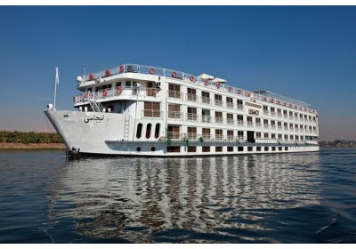 4-Tägige Nilkreuzfahrt von Assuan nach Luxor inklusive Abu Simbel & Heißluftballonfahrt